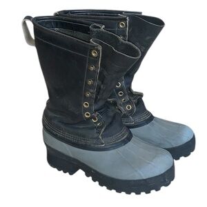 White’s Boots Claws Lug Black Leather and Gray Rubber Boots Workwear